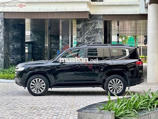 Toyota Land Cruiser 3.5 V6 2024
