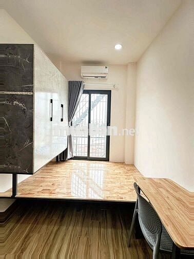 KHAI TRƯƠNG CĂN PHÒNG NHỎ XINH NGAY CHỢ BÀ CHIỂU TIỆN CHO SV UEF HUTEH
