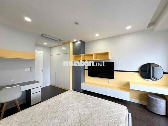 BOTANICA PREMIER FULL NỘI THẤT Y HÌNH CHECK IN NGAY