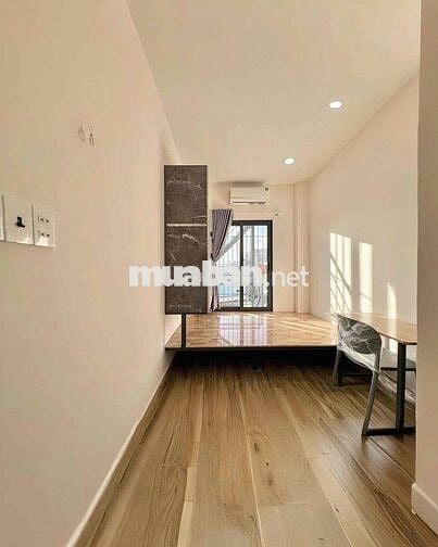 KHAI TRƯƠNG CĂN PHÒNG NHỎ XINH NGAY CHỢ BÀ CHIỂU TIỆN CHO SV UEF HUTEH