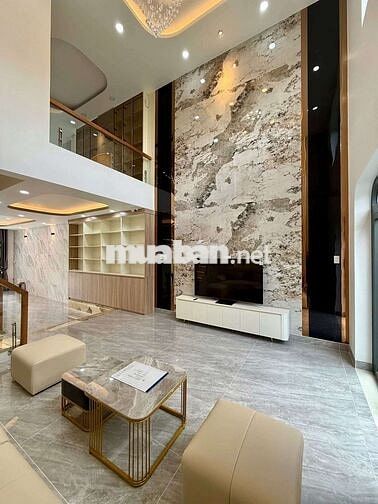 Nhà 5x17m đúc 3 tấm phong cách hiện đại. Xã Bà Điểm
