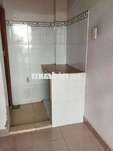 _ phòng trọ  nằm mặt tiền đường TCH17, Phường Tân Chánh Hiệp, Quận12