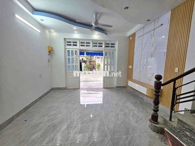Cho thuê  nhà 1 lầu đường cây da gần bigc dĩ an Bình Dương