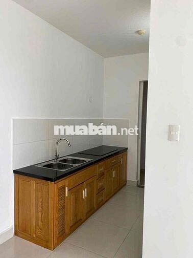BÁN CĂN 50M2 GIÁ CHỈ 2,6 TỶ, NHIỀU TIỆN ÍCH, KHU VỰC TRUNG TÂM TIỆN ĐI
