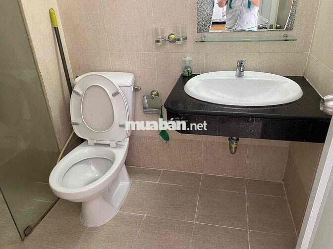 BÁN CĂN 50M2 GIÁ CHỈ 2,6 TỶ, NHIỀU TIỆN ÍCH, KHU VỰC TRUNG TÂM TIỆN ĐI