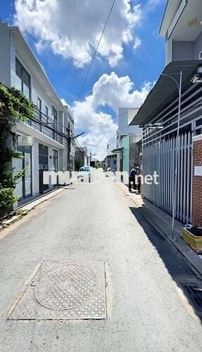 Chính chủ bán ngộp lô đất tại Bến Lức - Long An