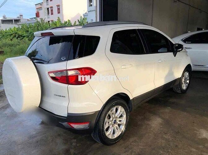 Ford EcoSport 2015 Titanium 1.5L AT - 180000 km