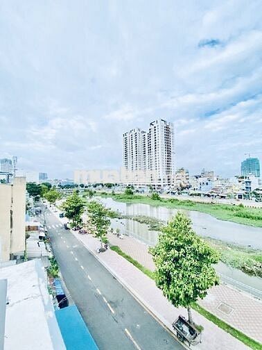 NHÀ NỞ HẬU 2 MẶT TIỀN - VIEW SÔNG CHILL  - 63M2 - BÙI HUY BÍCH  P12-Q8