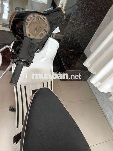 Cần ra đi e vespa