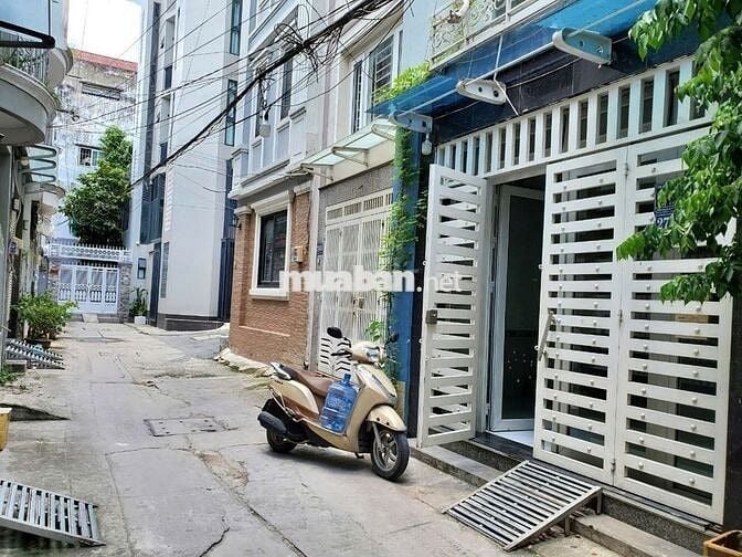 BÁN NHÀ HXH NGUYỄN XÍ BTHANH-4,3X8,5-3 TẦNG NHỈNH 5 TỶ 200TR/1 NĂM
