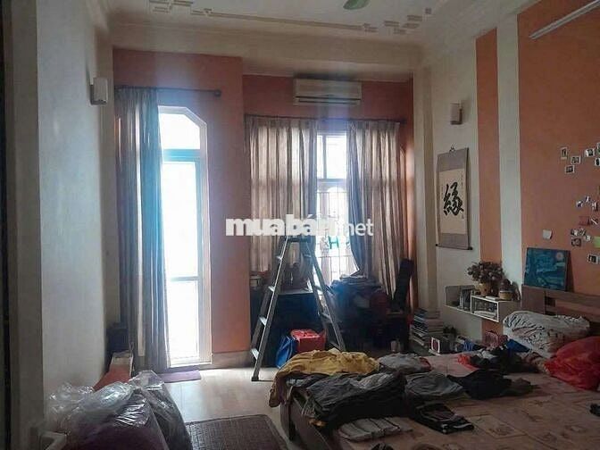 Bán nhà Ngõ 127 phố Hào Nam. Nhà dân xây ở. Phù hợp ở hay cho thuê.