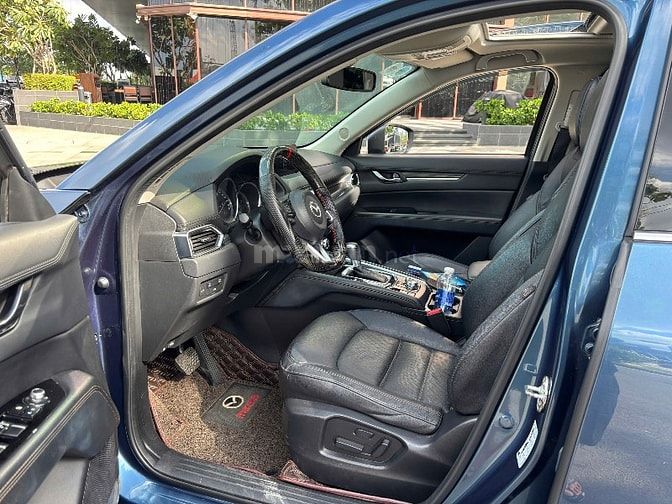 MAZDA CX5 2.0 xem xe Trung Tâm TP. HCM