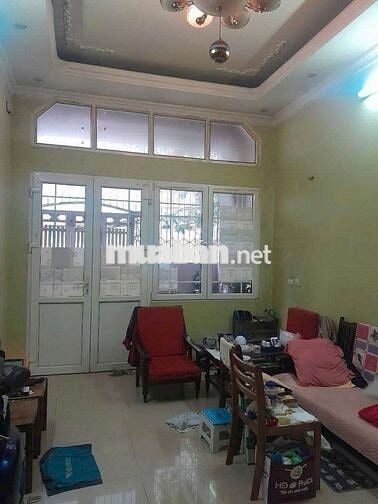 Bán nhà Ngõ 127 phố Hào Nam. Nhà dân xây ở. Phù hợp ở hay cho thuê.
