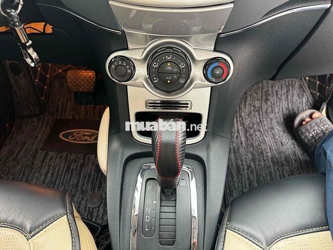 Ford Fiesta 2011 1.6 AT Hatchback Cực Cọp