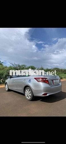 Gia đình cần bán xe toyota Vios E . 2015