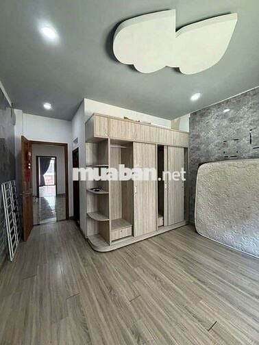 Cho Thuê Nhà 1 Trệt 3 Lầu 5PN Mặt Tiền KDC Công Ích Phường Phú Mỹ