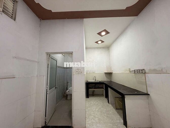 NGON - NHÀ MỚI 75M2- GẦN HẺM XE HƠI GẦN BÌNH THẠNH CÓ NỘI THẤT