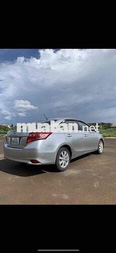 Gia đình cần bán xe toyota Vios E . 2015