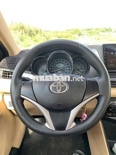 Gia đình cần bán xe toyota Vios E . 2015
