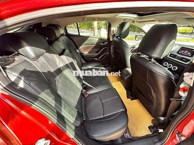 Mazda 3 2018 HB 1.5 AT một chủ mua mới