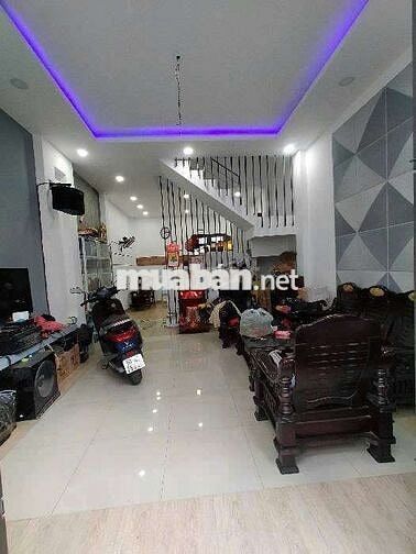 NHÀ 3 TẦNG ĐẸP — PHƯỜNG BÌNH HƯNG HÒA A  (4,5m x 12m)