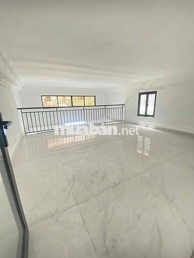 SIÊU PHẨM NHÀ MỚI- CÓ THANG MÁY-DIỆN TÍCH SÀN 510m2
