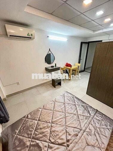 CĂN HỘ THANG MÁY_NHÀ MẶT TIỀN_GẦN NGÃ TƯ PHÚ NHUẬN