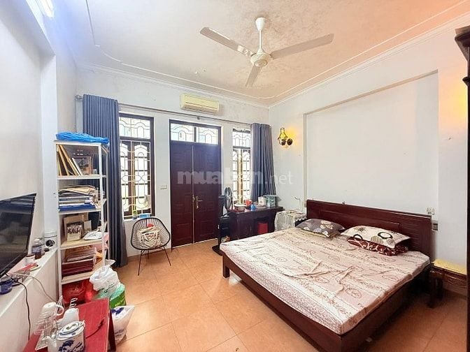 Gần Tiểu học Nghĩa Đô, sổ to, giá đầu tư, phân lô, Vỉa hè, ô tô tránh