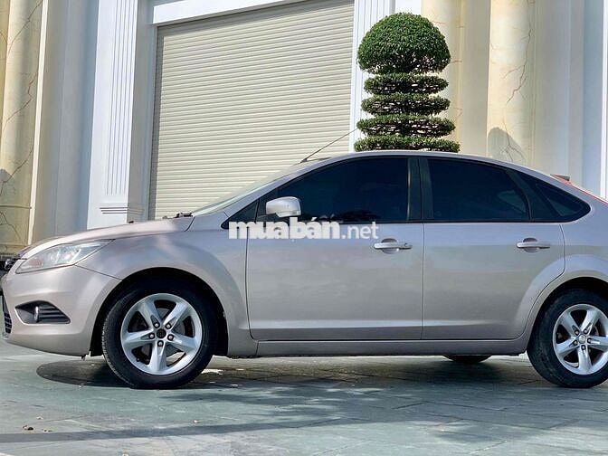 Ford Focus 2010 1.8 AT - 109000 km