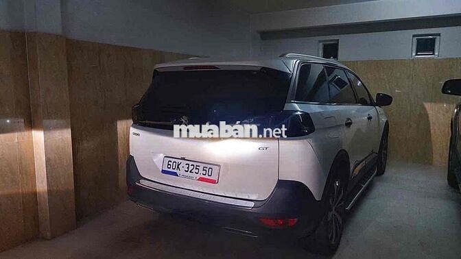 Peugeot 5008 2022 GT 1.6 AT - 6400 km