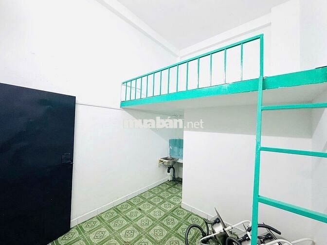Trọ Trệt- Gác cao- Rộng thoáng sạch- Có kệ bếp- Toilet tiện nghi