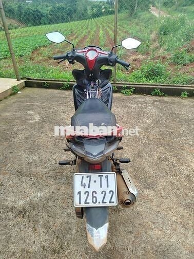Xe nguyên tin, đang chạy rất tốt, máy móc còn ok