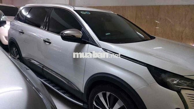 Peugeot 5008 2022 GT 1.6 AT - 6400 km