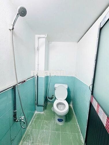 Trọ Trệt- Gác cao- Rộng thoáng sạch- Có kệ bếp- Toilet tiện nghi