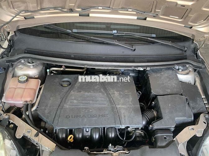 Ford Focus 2010 1.8 AT - 109000 km