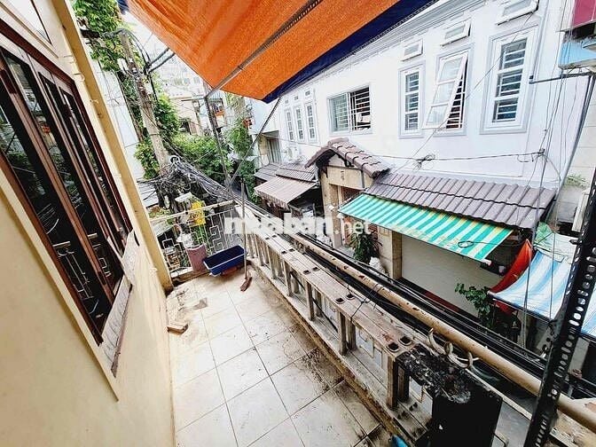 🔥 Chính chủ cho thuê nhà nguyên căn  đường 3/2 – góc 2 mặt tiền, cực t