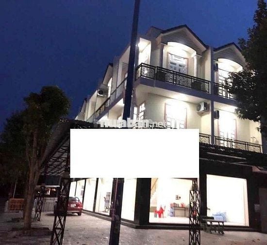 Bán nhà Vip 3 lầu lô góc 2 mặt tiền phường bến cát,  giá 17 tỷ