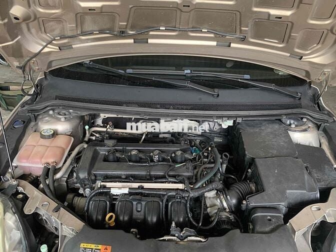 Ford Focus 2010 1.8 AT - 109000 km