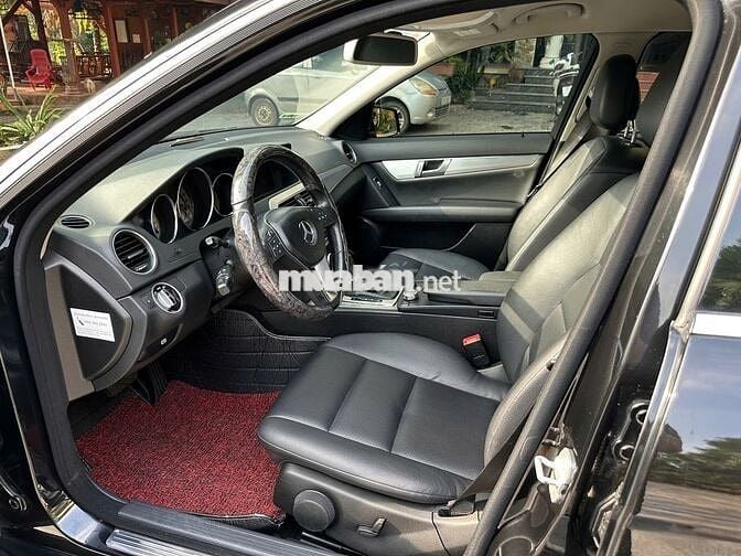 Merc C200 sx 2011 fom mới