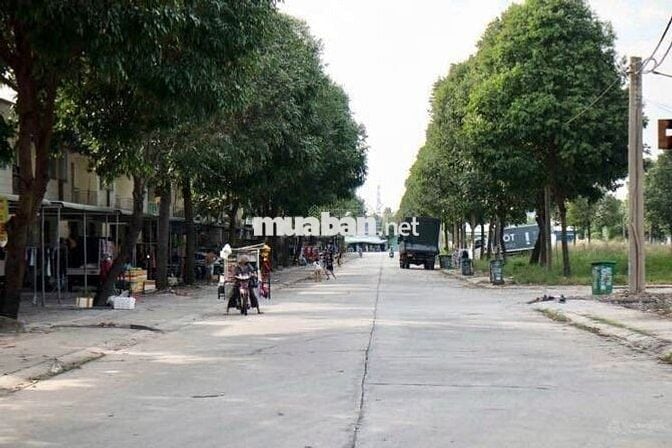 1 tỷ / lô MẶT TIỀN D14 bàu bàng đường nhựa