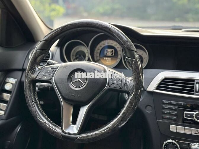 Merc C200 sx 2011 fom mới