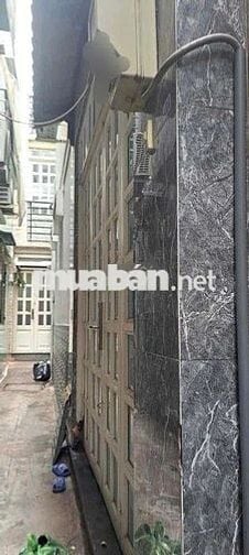 Bán nhà đẹp mới 3 lầu đường Lê Hồng Phong P10 Q10