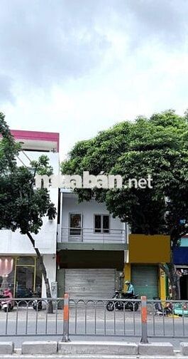 Mặt Tiền Quang Trung Phường 10 Nằm Gần Cầu Vượt Ngã 6
