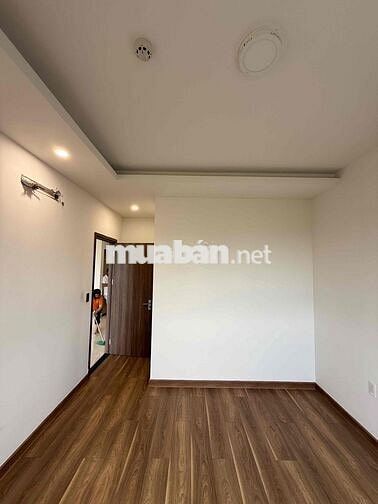 Cho thuê gấp căn hộ 2pn 69m2 giá 10 triệu tại Q7 SaiGon Riverside