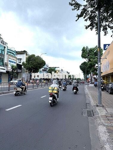Mặt Tiền Quang Trung Phường 10 Nằm Gần Cầu Vượt Ngã 6
