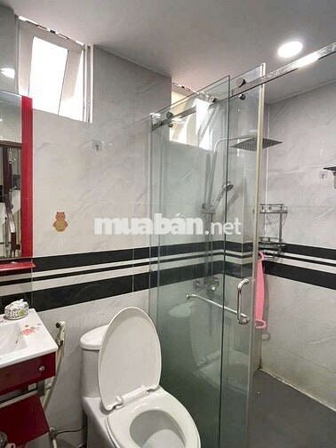 Hẻm ôtô gần đường lớn nhà mới như hình anh
