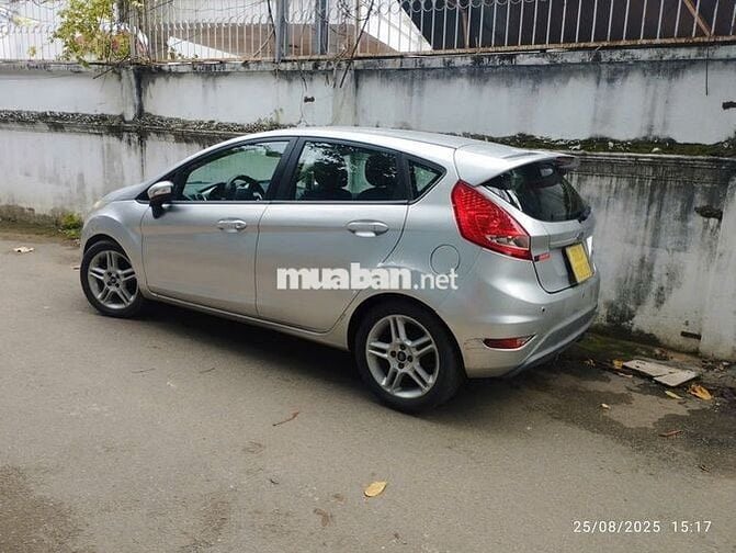 Ford Fiesta 2013 Trend 1.5 AT - 156000 km