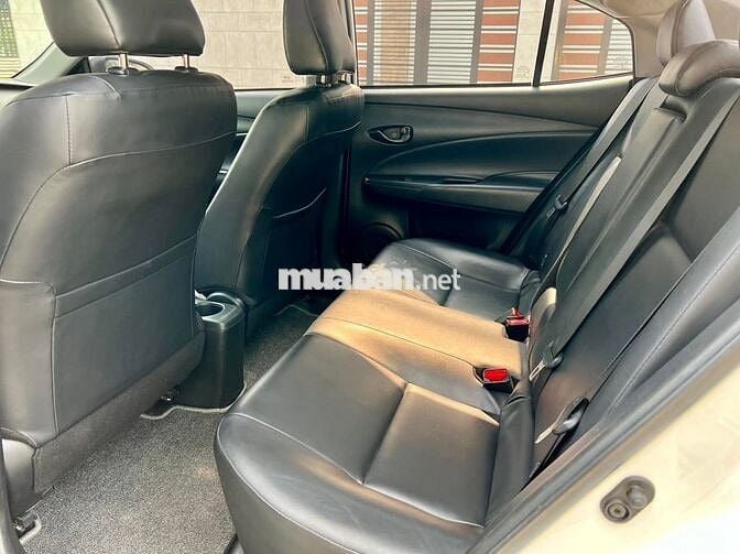 Vios 2021 số sàn màu trắng zin