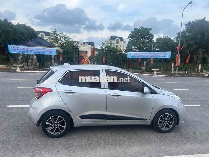Hyundai Grand i10 2019 1.2 BASE - 6 km