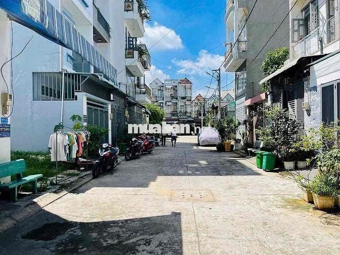 BAN NHÀ  2.580 tỷ SHR  THỚI AN Q12 CACH MẶT LÊ VĂN KHƯƠNG 10 BƯỚC CHÂ